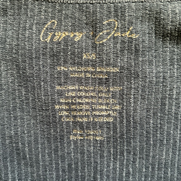 Gray Ribbed Tank Top - Picture 3 of 3